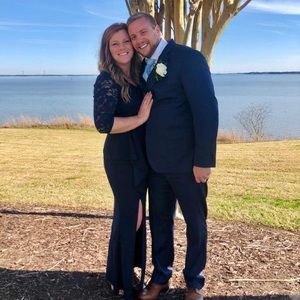 Meet your Posher, Leslie